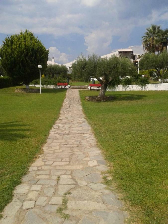 Villa Oikismos Trikorfou Gerakini Exterior foto